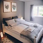 Dalhus - House With Jacuzzi 別荘