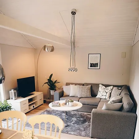 Holiday home Dalhus - House With Jacuzzi *