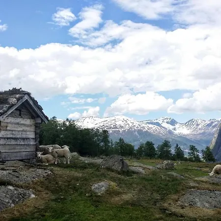 Holiday home Dalhus - House With Jacuzzi