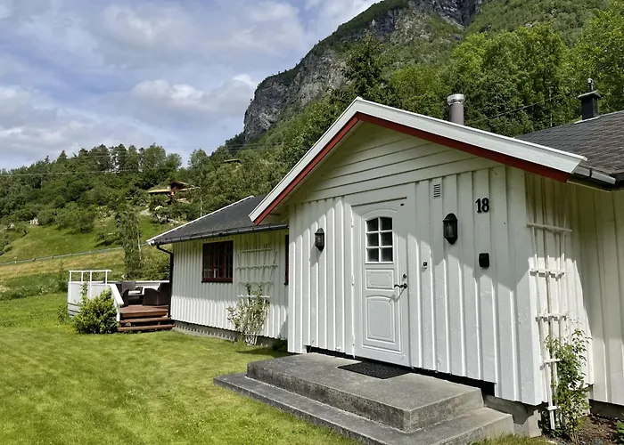 Дом отдыха Dalhus - House With Jacuzzi